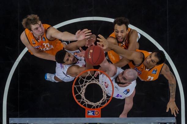 不仅为自己 不仅为自己